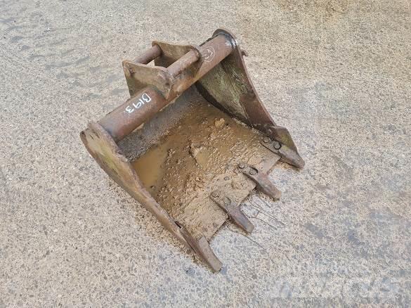  2' BUCKET, 35mm PINS Lopaty