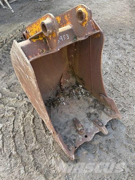  2' BUCKET, 45mm PINS Lopaty