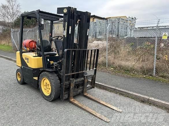 Daewoo G25E-3 Stavebnictví - ostatní