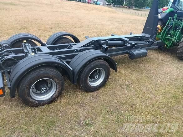  HOOKLIFT TRAILER Stavebnictví - ostatní