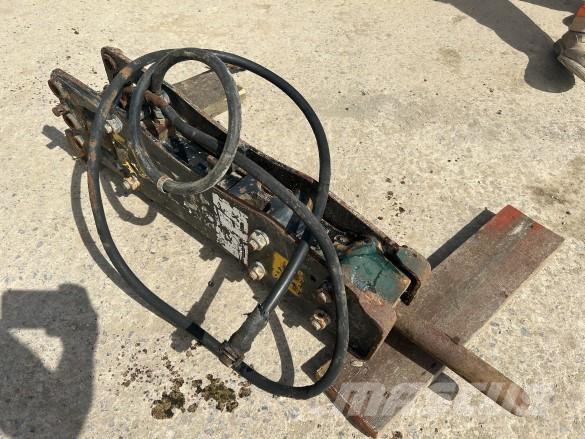 JCB HM100 Stavebnictví - ostatní