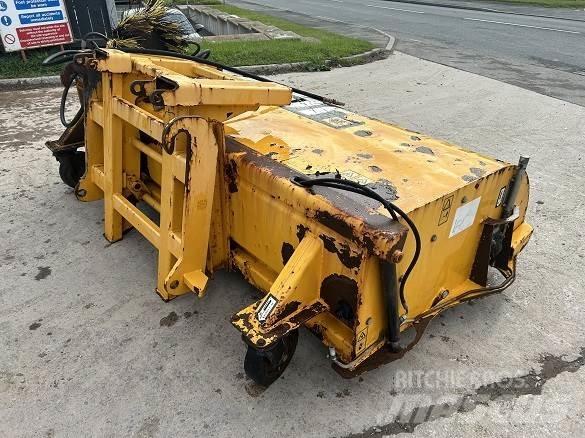 JCB SWEEPER SC240 Stavebnictví - ostatní
