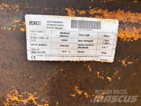 JCB SWEEPER SC240 Stavebnictví - ostatní