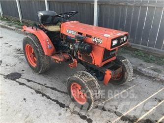 Kubota B4200 Rýpadlo-nakladače