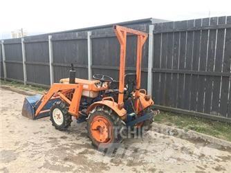 Kubota B7100D Rýpadlo-nakladače
