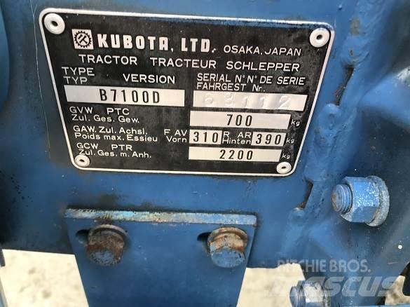 Kubota B7100D Rýpadlo-nakladače