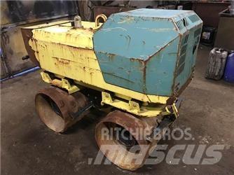 Rammax 1515 MI Tandemové válce