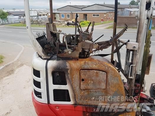 Takeuchi TB215R Stavebnictví - ostatní