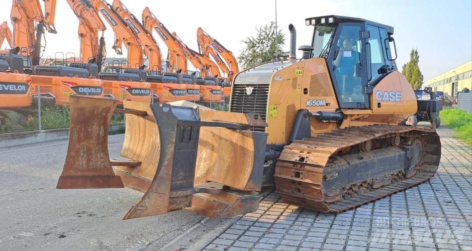CASE 1650M WT Pásové dozery