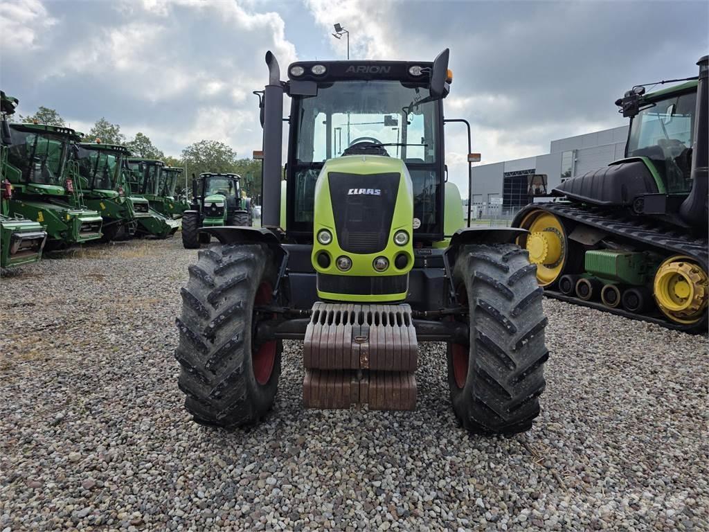 CLAAS Arion 620C Traktory