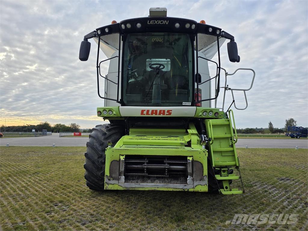CLAAS Lexion 760 Sklízecí mlátičky