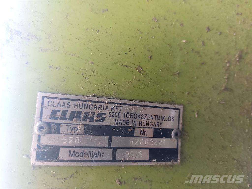 CLAAS Tucano 320 Sklízecí mlátičky