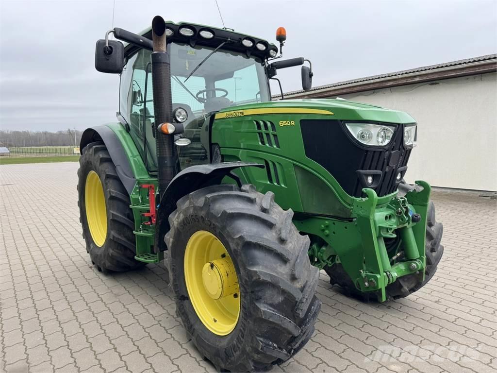 John Deere 6150R Traktory