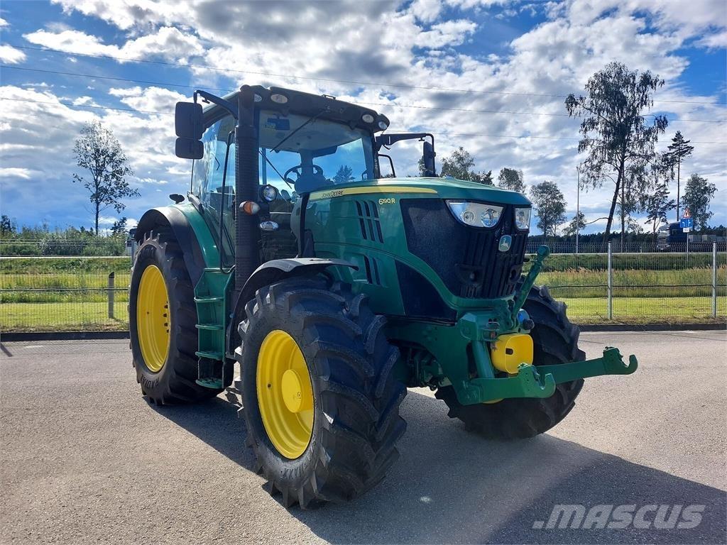 John Deere 6190R Traktory