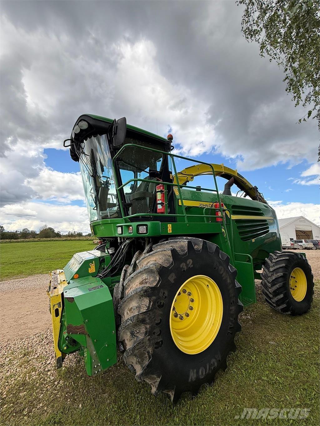 John Deere 7380 Sklízecí řezačka