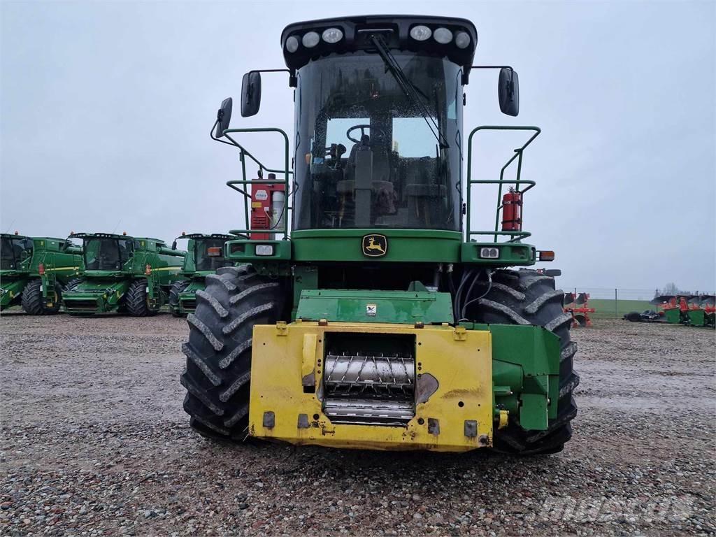 John Deere 7480 Sklízecí mlátičky