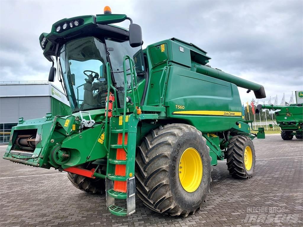 John Deere T560 Sklízecí mlátičky