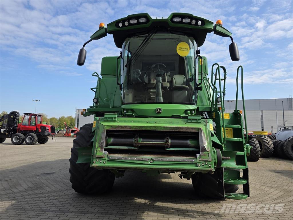 John Deere T660 Sklízecí mlátičky