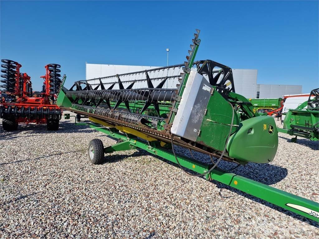 John Deere T670 Sklízecí mlátičky