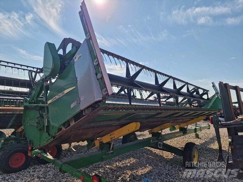 John Deere T670 Sklízecí mlátičky