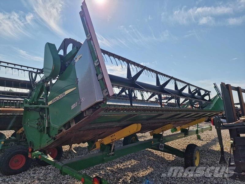 John Deere T670 Sklízecí mlátičky