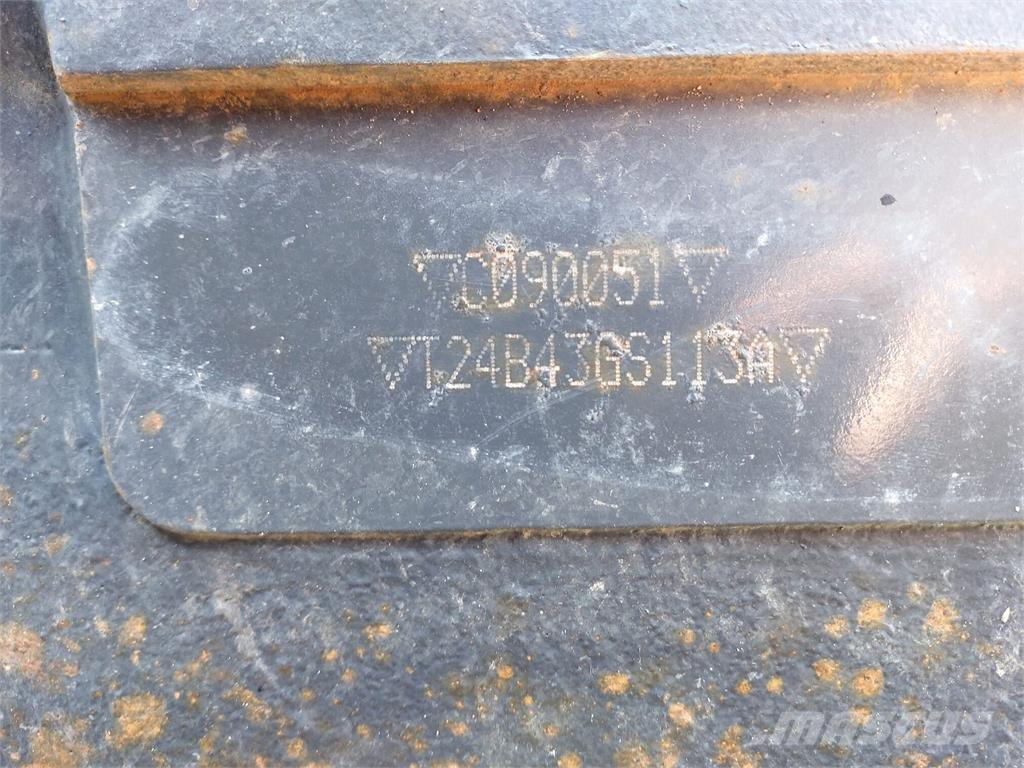 Massey Ferguson 6480 Traktory