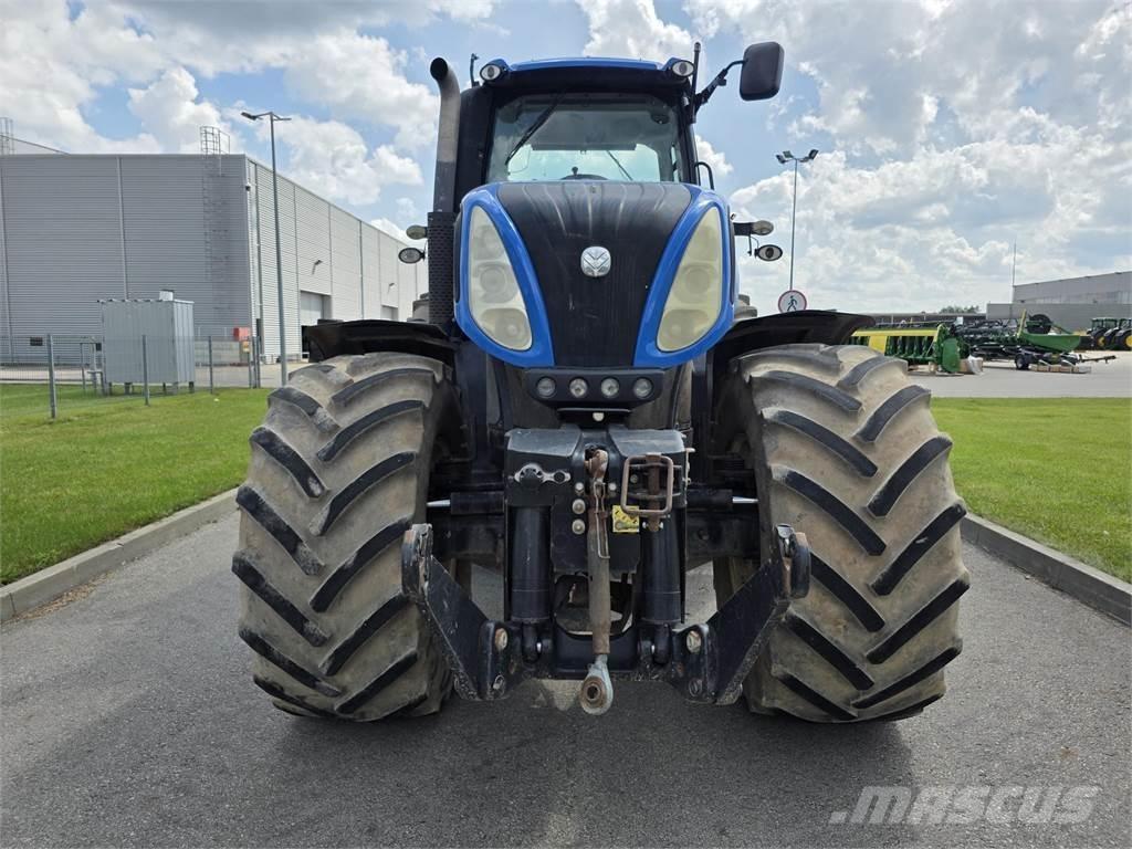 New Holland T8.390 Traktory