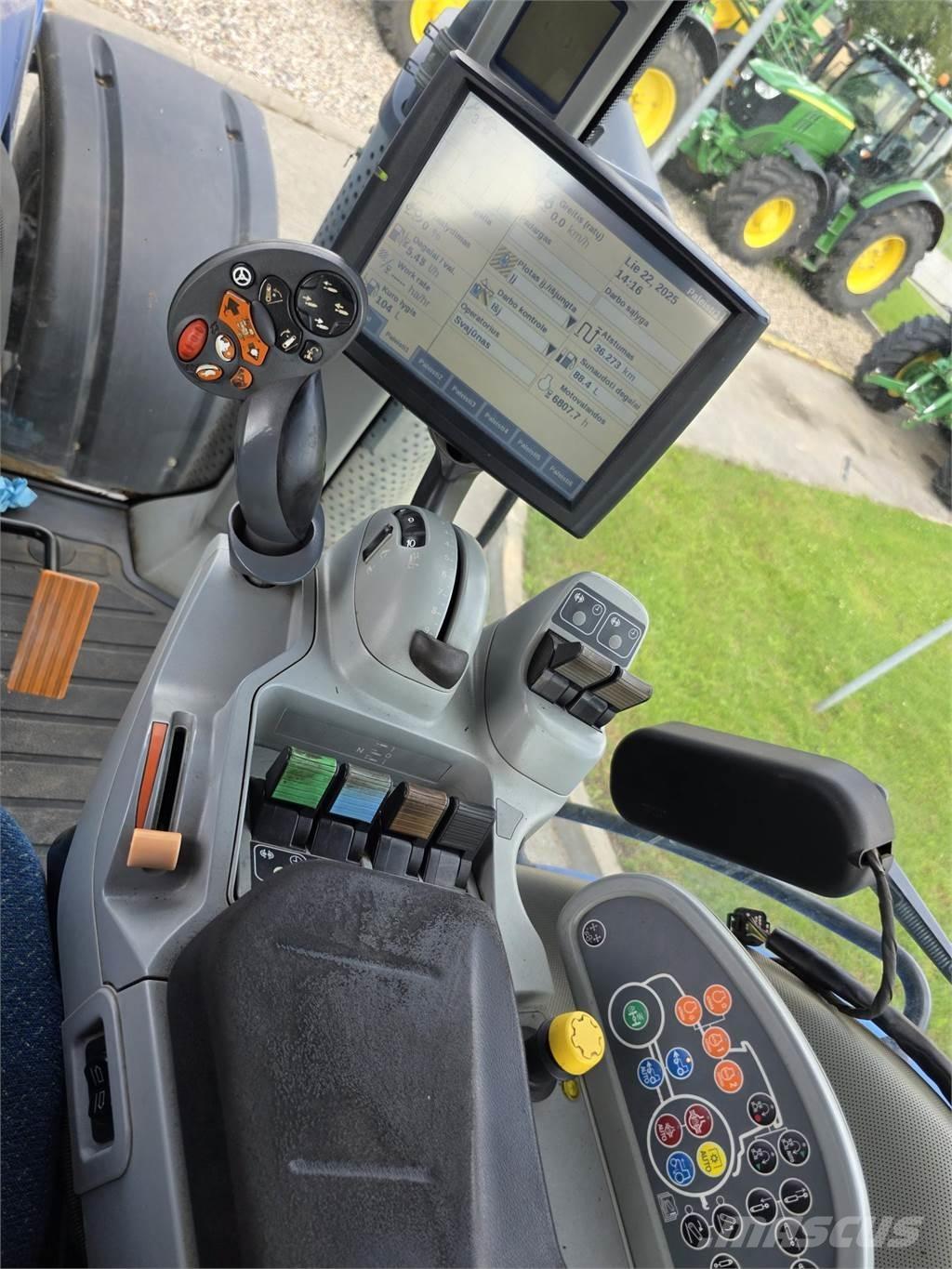 New Holland T8.410 Traktory