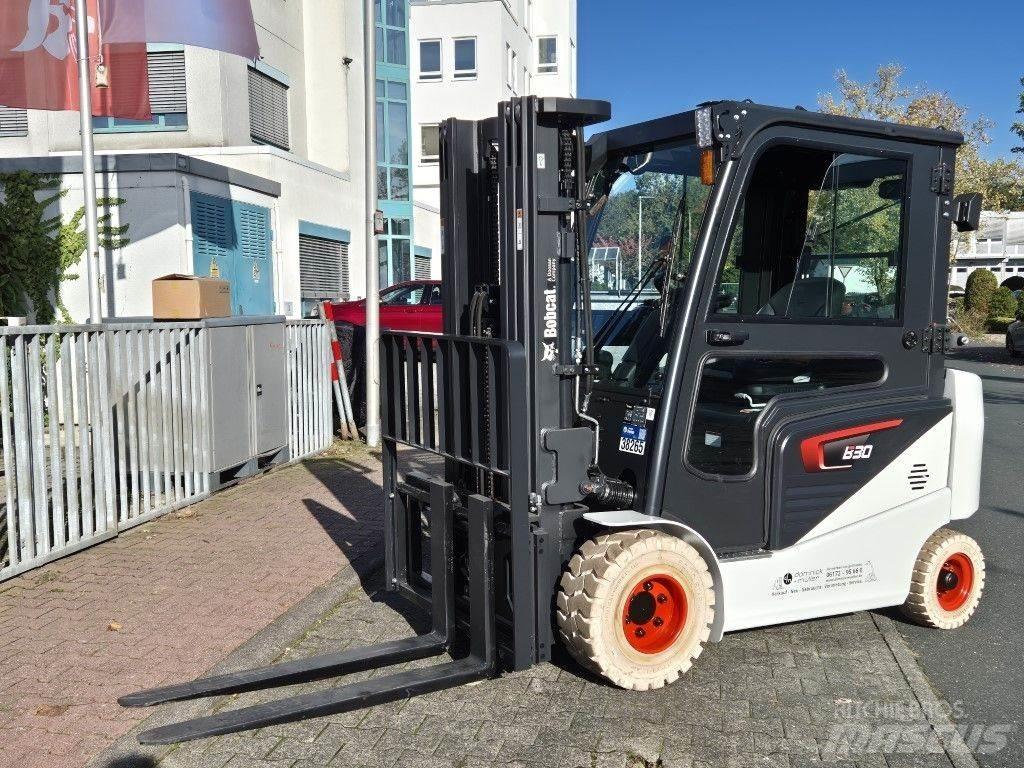 Bobcat B30NS Akumulátorové vozíky