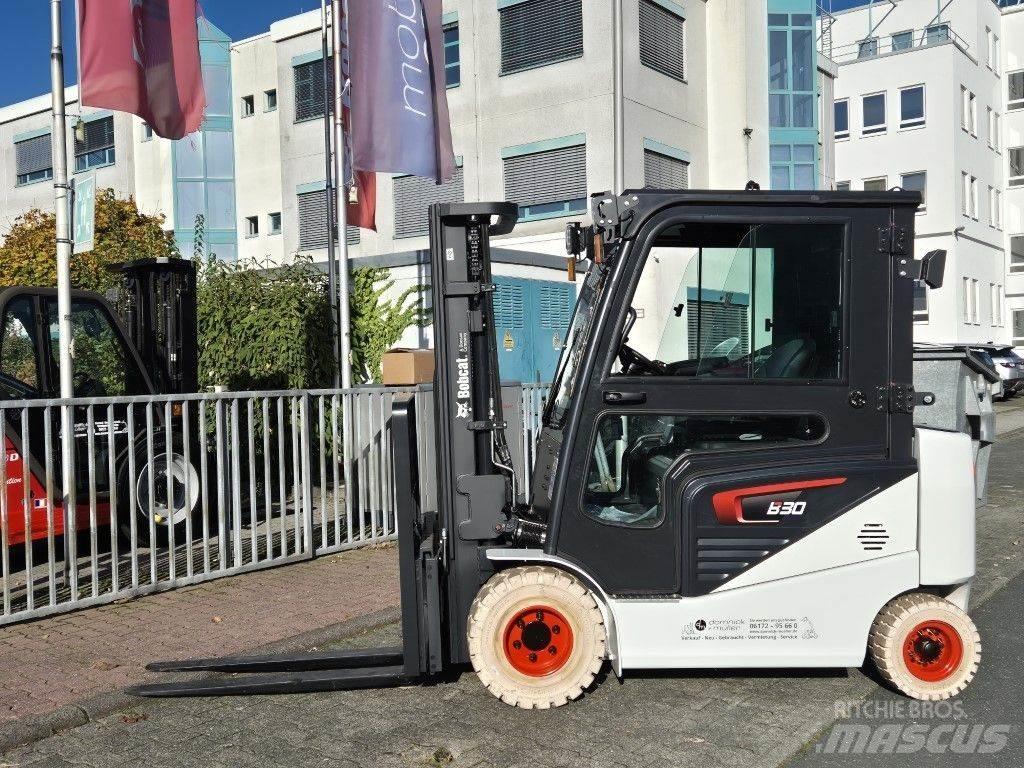 Bobcat B30NS Akumulátorové vozíky