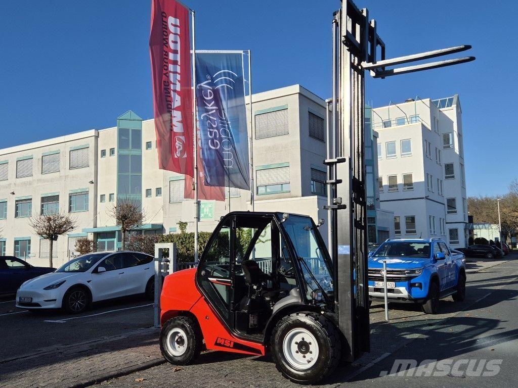 Manitou MSI 35 Terénní vysokozdvižné vozíky