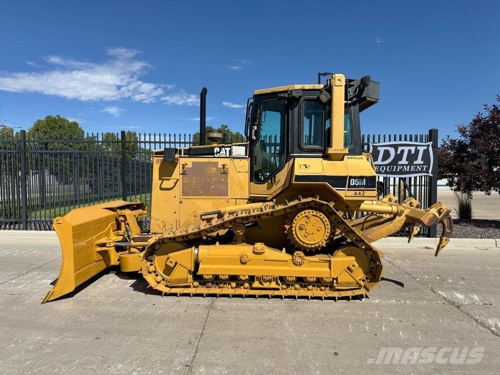 CAT D5M XL Pásové dozery