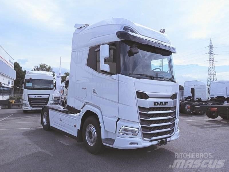 DAF XG+ 530 TRATTORE Tahače