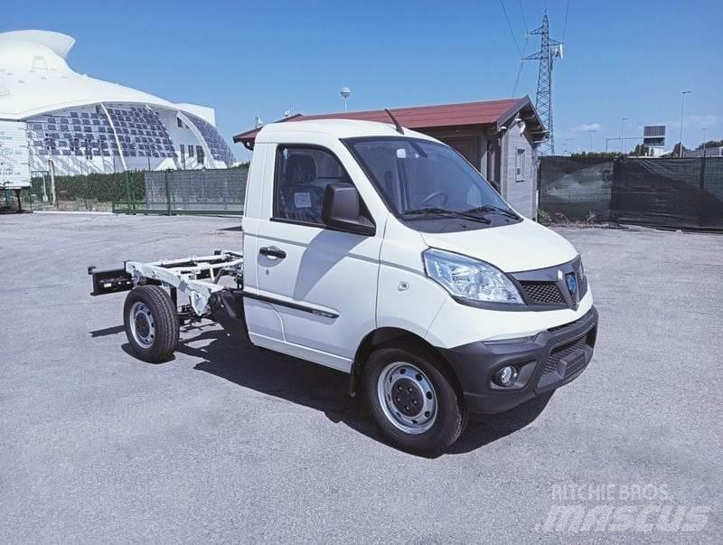 Piaggio Porter NP6 Skříňová nástavba
