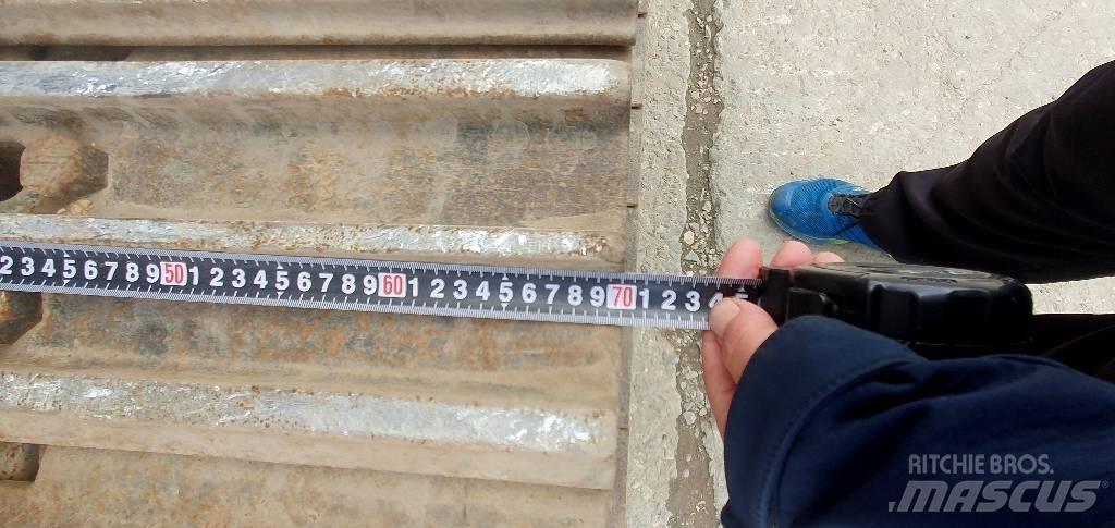 Sany SY 215 C Pásová rýpadla