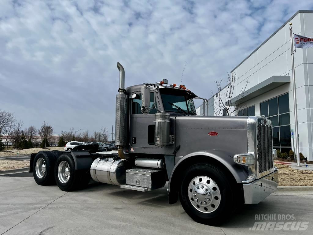 Peterbilt 389 Tahače