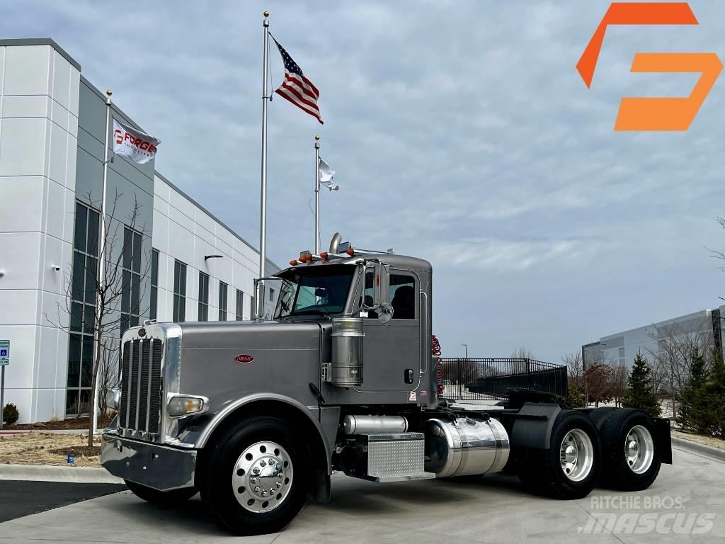 Peterbilt 389 Tahače