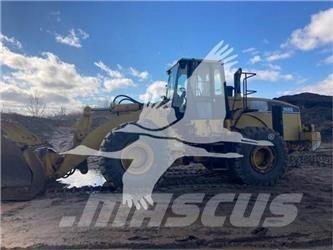 CAT 966G Kolové nakladače