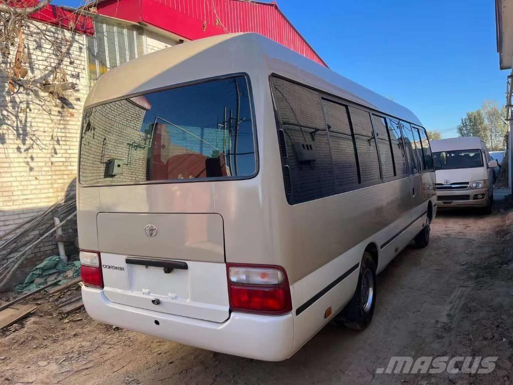 Toyota Coaster Bus Minibusy