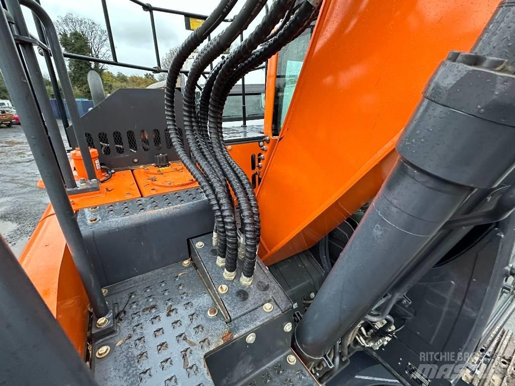 Doosan DX 140 LCR Pásová rýpadla