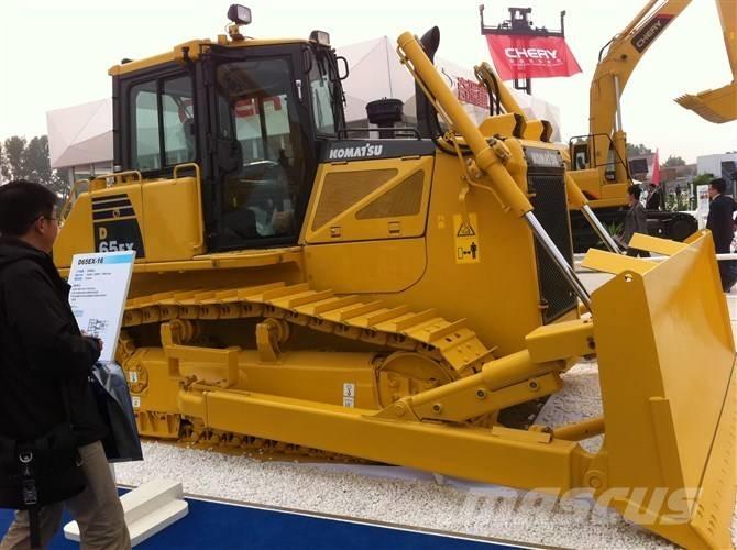 Komatsu D 65 EX-16 Pásové dozery