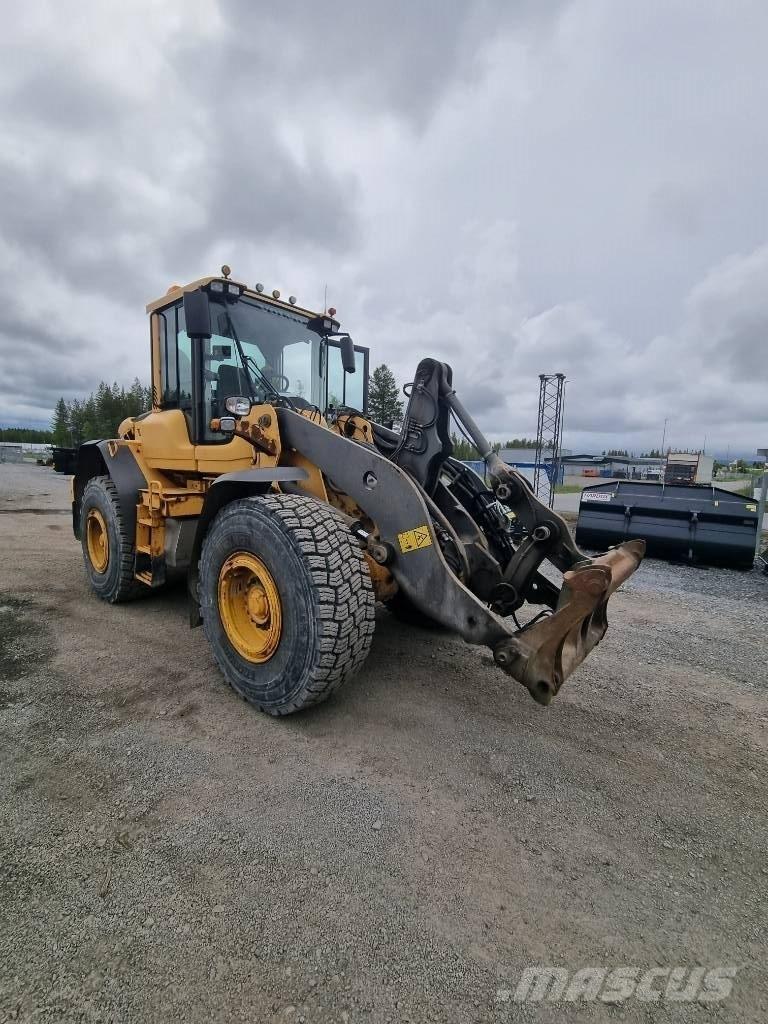 Volvo L 90 F Kolové nakladače