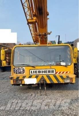 Liebherr LTM 1200 Univerzální terénní jeřáby