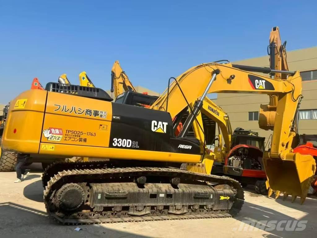 CAT 330D2L Pásová rýpadla