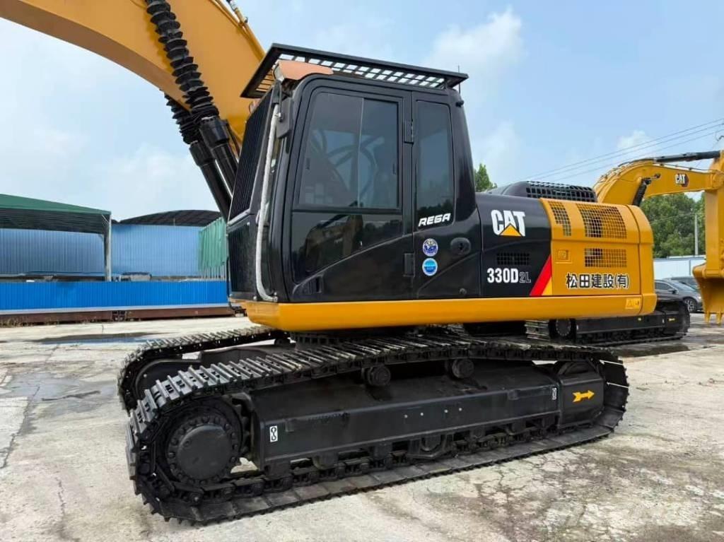 CAT 330 Pásová rýpadla