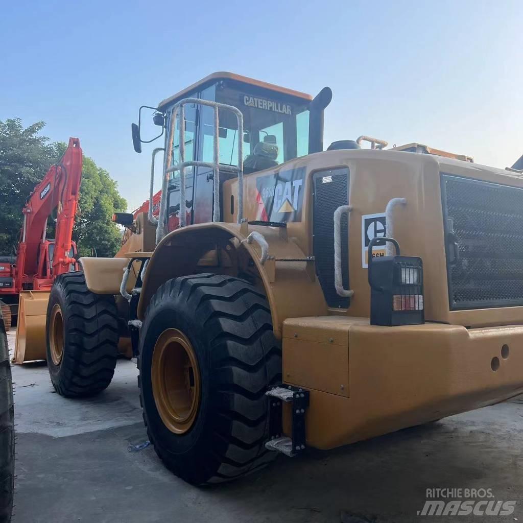 CAT 966 H Kolové nakladače