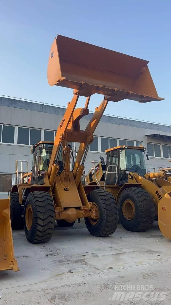 CAT 966 H Kolové nakladače