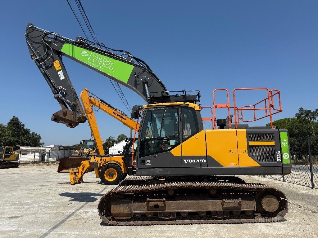Volvo EC 220 E Pásová rýpadla
