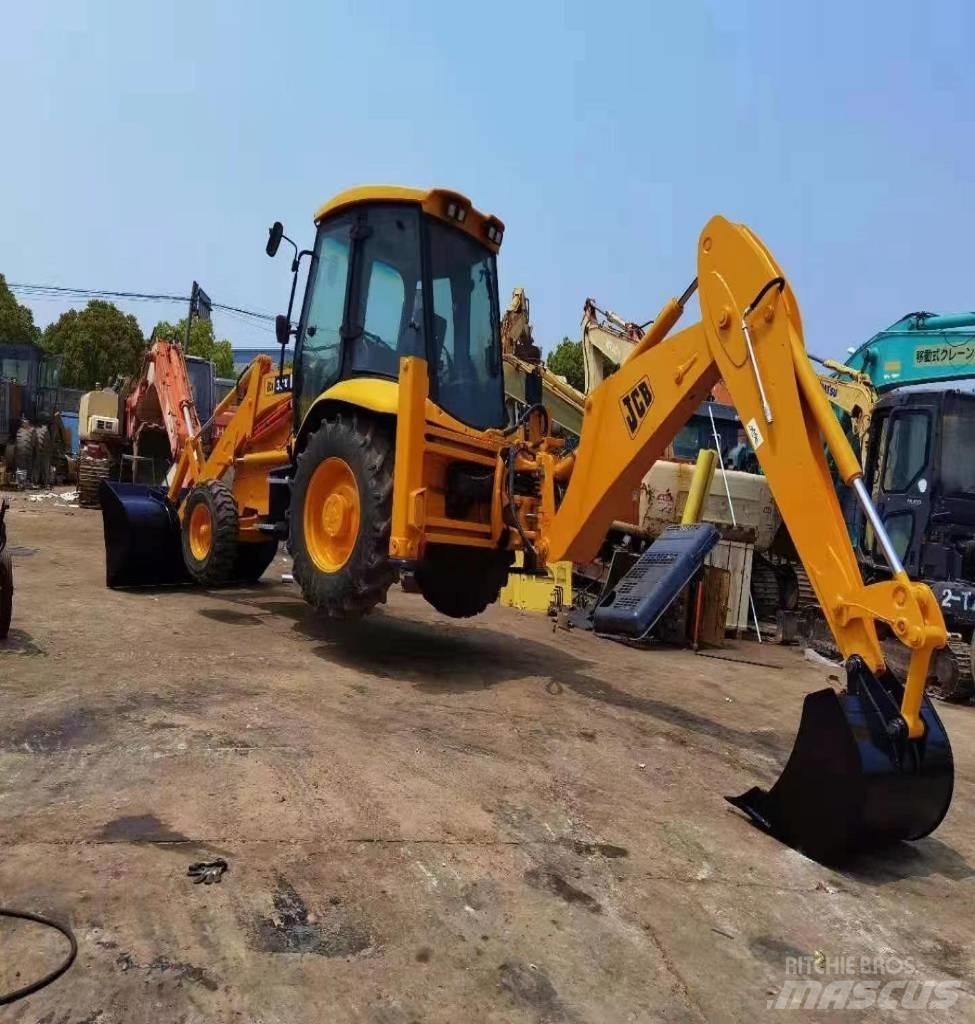 JCB 3 CX Rýpadlo-nakladače