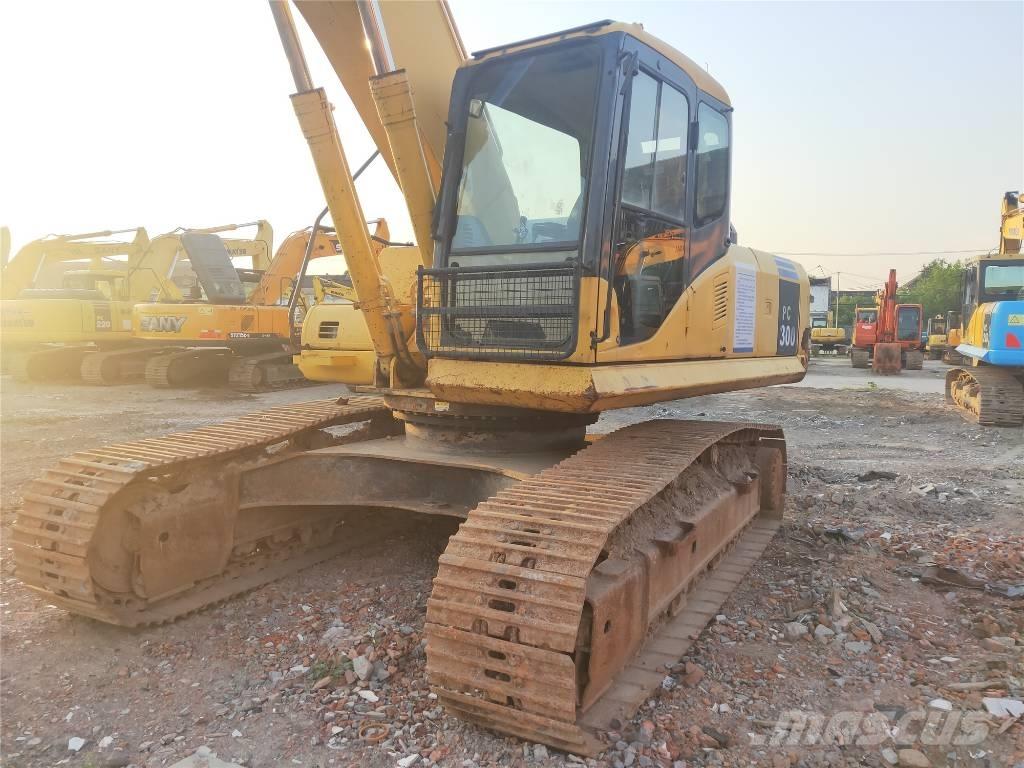 Komatsu PC 300-7 Pásová rýpadla